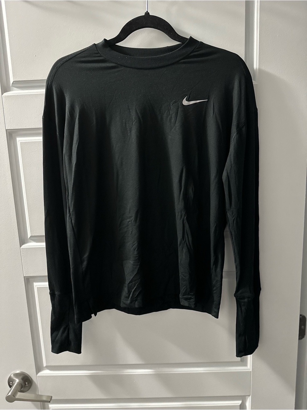 Nike Women’s Black Long-Sleeve Crew Performance Shirt